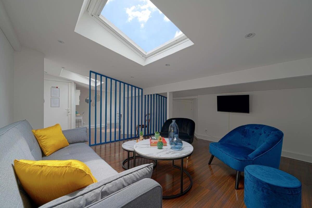 Magnifique Appartement A Pied Du Chateau Versailles Bagian luar foto